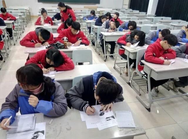 1548483706524127.jpg 19d5de37-835c-4d1b-b57c-6c093f4fbf02.jpg