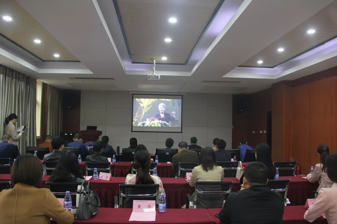 1556260574124805.png 5faeed618a79d7485293d4464df7fb0.png