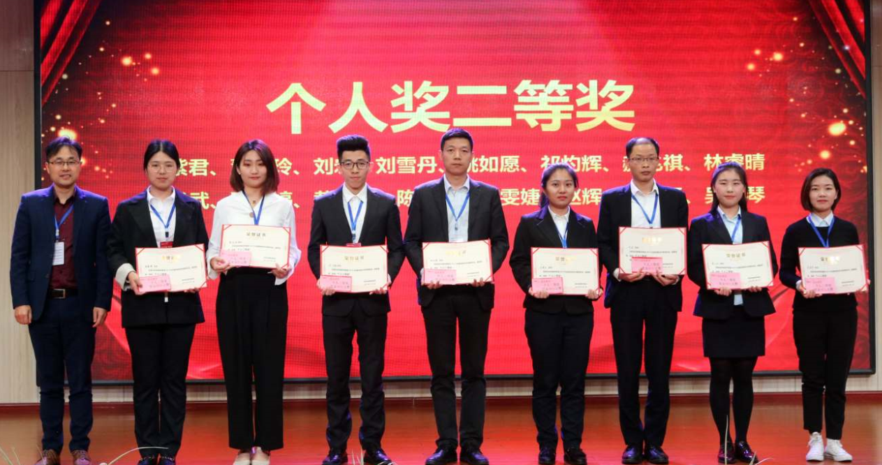 1561082952860224.png 0090a81f1cae64cbb8f1c28d086bfc4.png