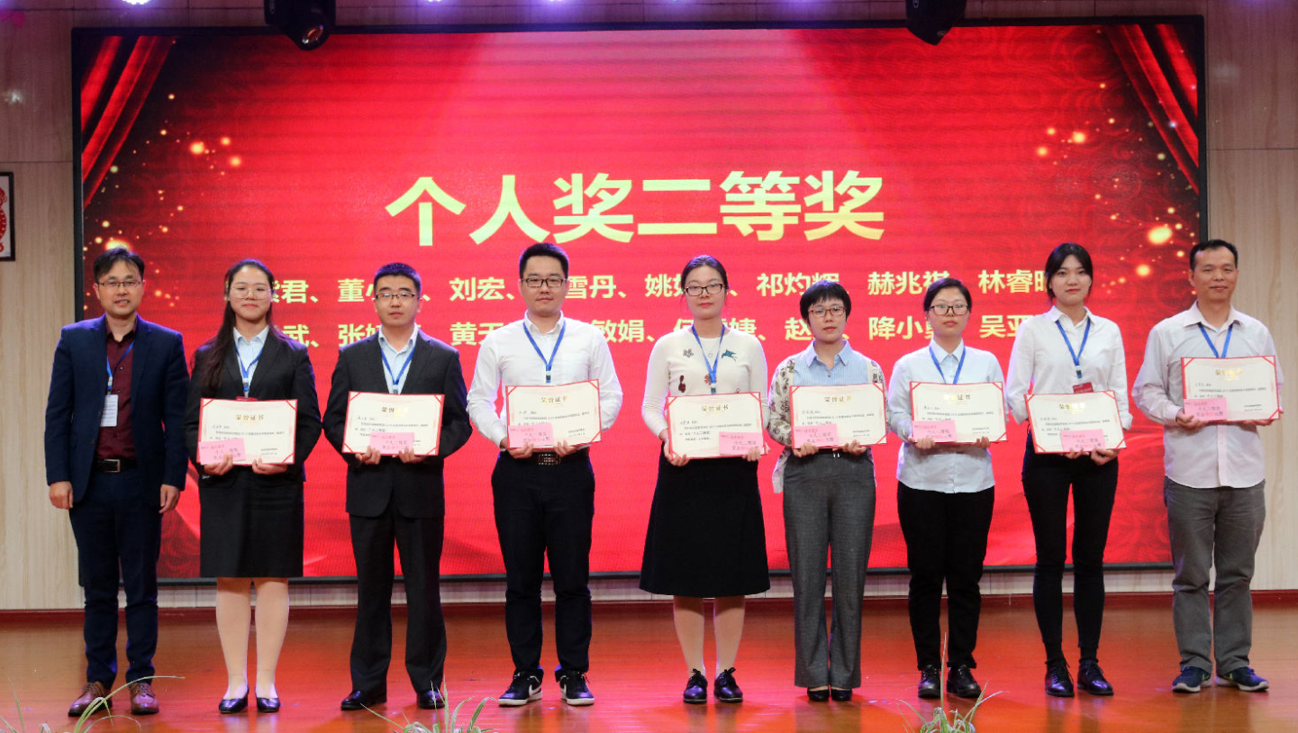 1561082995264530.png d14b8b5c7350942e709d564fcd0481d.png