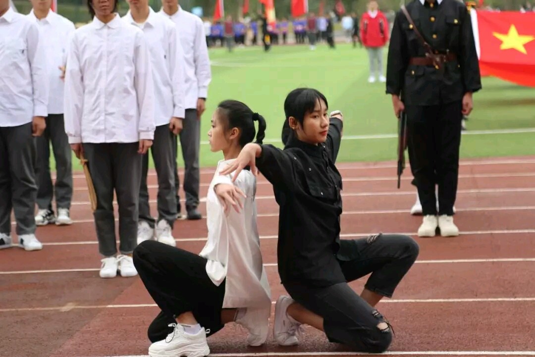 1573716226538068.jpg 07.jpg