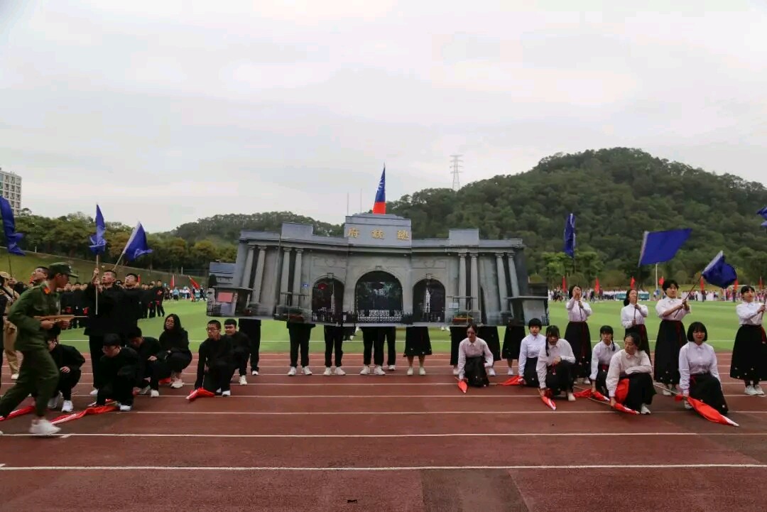 1573716968784993.jpg 32.jpg